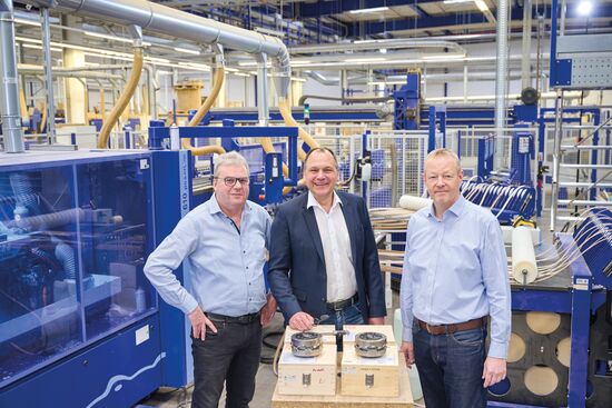 <strong>Proud of the tools and the results: (from left to right) Holger Gierth, Plan Manager Ballerina Küchen, Heiko Ellersiek Managing Director Ballerina Küchen and Michael Koch, Key Account Manager at LEUCO.</strong>